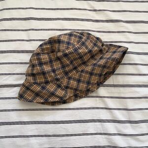 Pacsun bucket hat